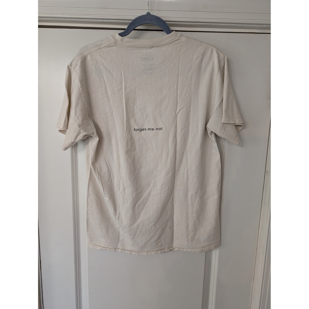 Altru Womens Forget-Me-Not Embroidered Graphic T-Shirt Cream Cotton medium - Picture 5 of 5